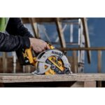 ⁦להב מקצועי לחיתוך עץ | ״¼7 אינטש | 24 שיניים | DeWALT⁩ – תמונה ⁦3⁩